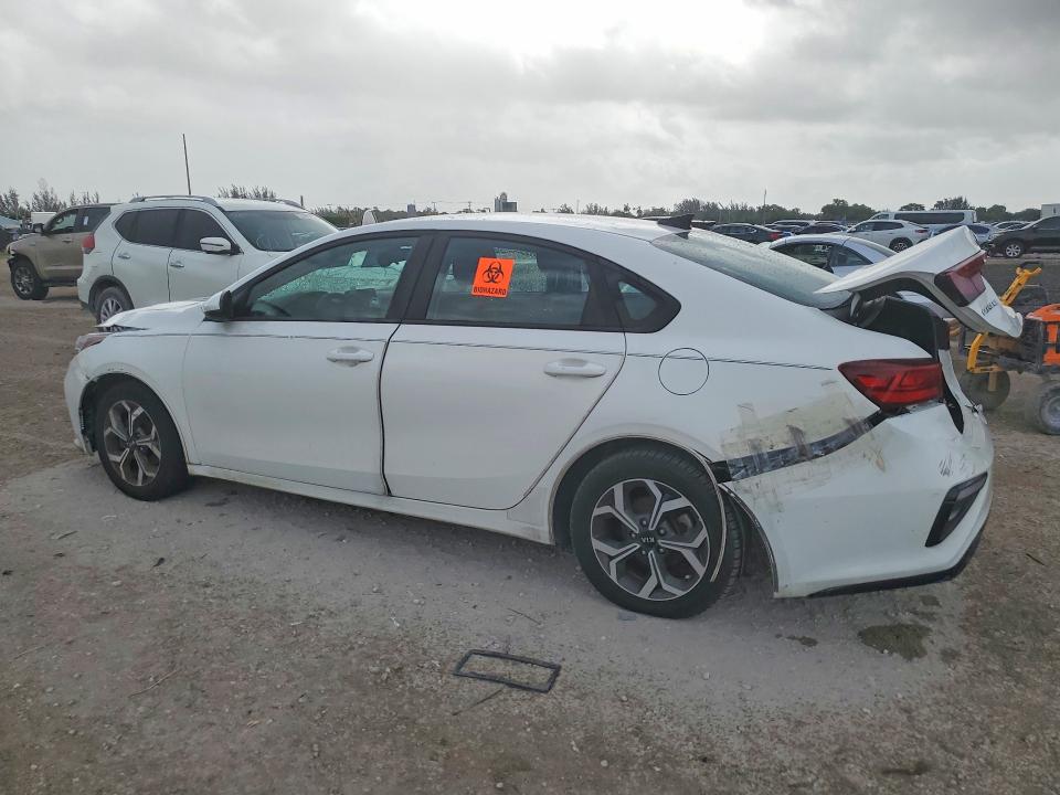 3KPF24AD6LE226083