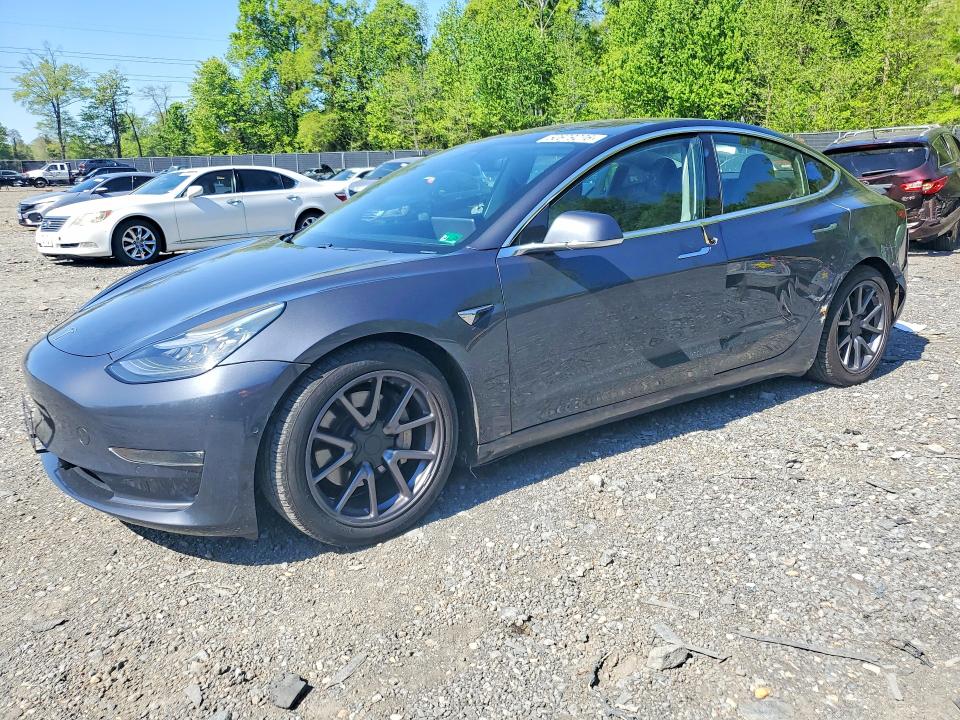 2018 TESLA MODEL 3 — VIN 5YJ3E1EB6JF129040
