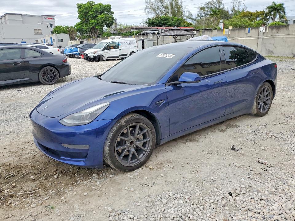 2022 TESLA MODEL 3 — VIN 5YJ3E1EA3NF185224