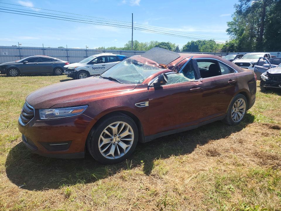 2016 FORD TAURUS — VIN 1FAHP2F82GG101636