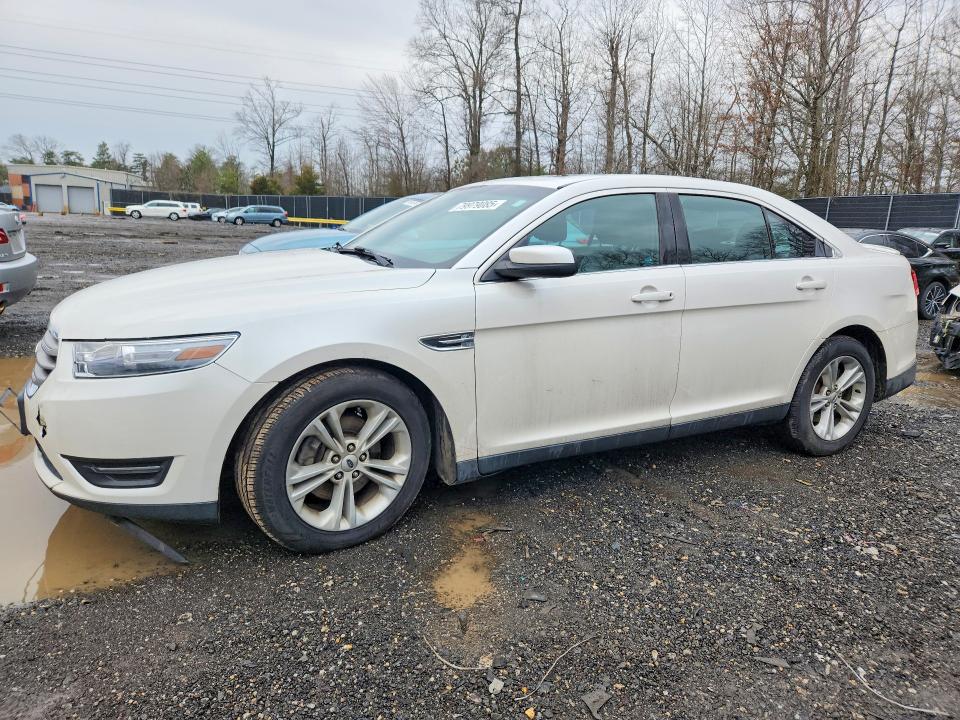 2015 FORD TAURUS — VIN 1FAHP2E8XFG113677