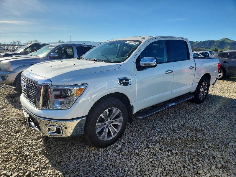 2017 NISSAN TITAN SV — VIN 1N6AA1E62HN517266