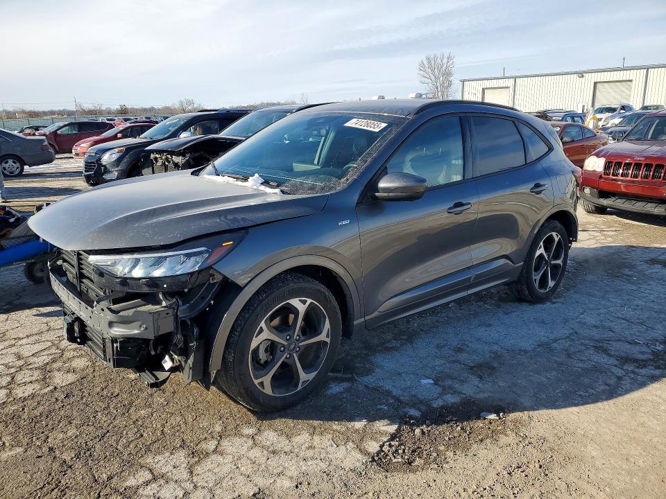 2023 FORD ESCAPE — VIN 1FMCU9NA4PUA67075