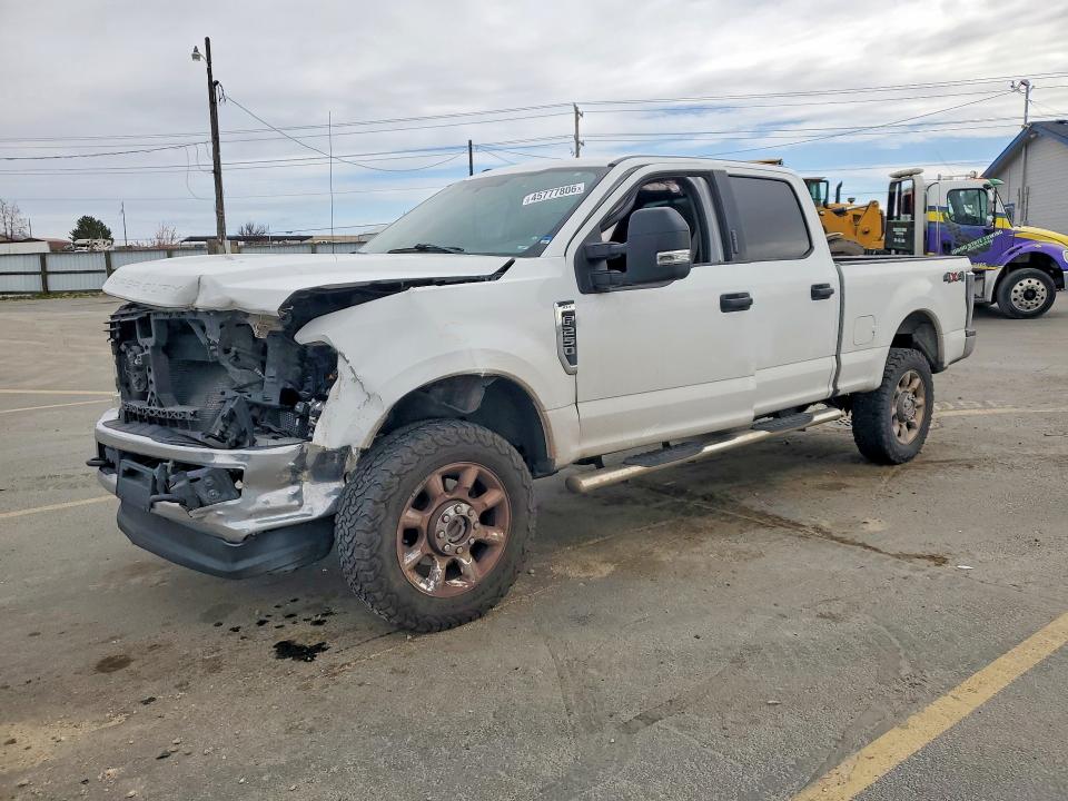 2018 FORD F250 — VIN 1FT7W2B67JEB72718