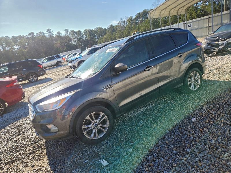 2018 FORD ESCAPE — VIN 1FMCU9GDXJUB95481