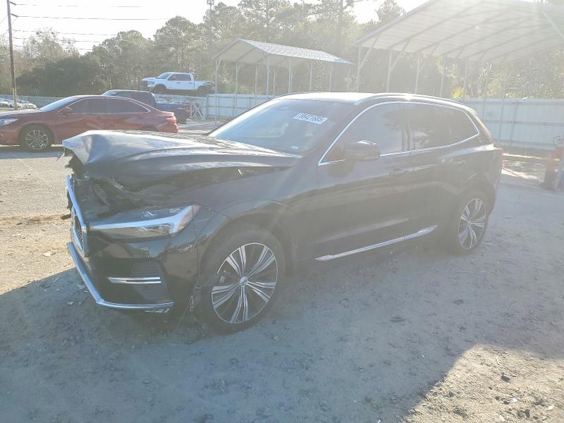 2022 VOLVO XC60 — VIN YV4L12RL1N1087103