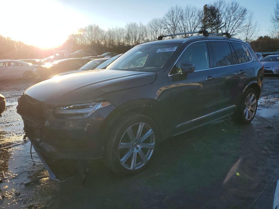 2018 VOLVO XC90 — VIN YV4A22PLXJ1368379
