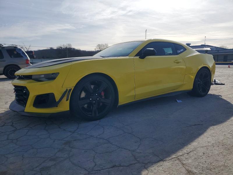 2017 CHEVROLET CAMARO — VIN 1G1FE1R73H0182623