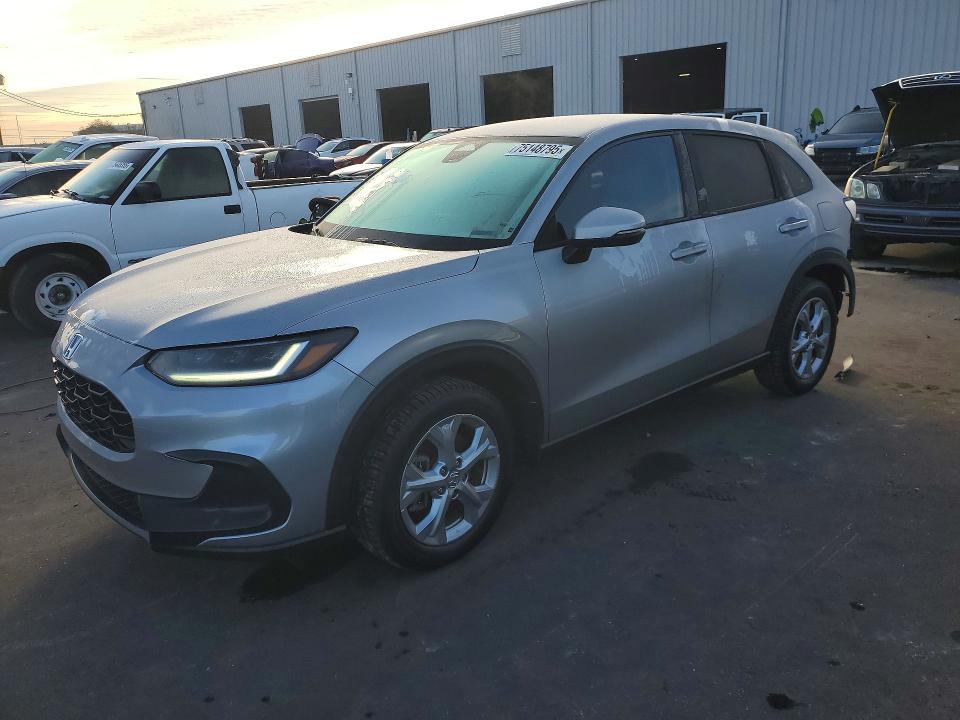 2024 HONDA HR-V — VIN 3CZRZ1H3XRM704857