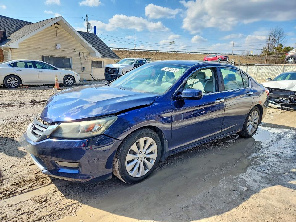 2015 HONDA ACCORD — VIN 1HGCR2F88FA098159