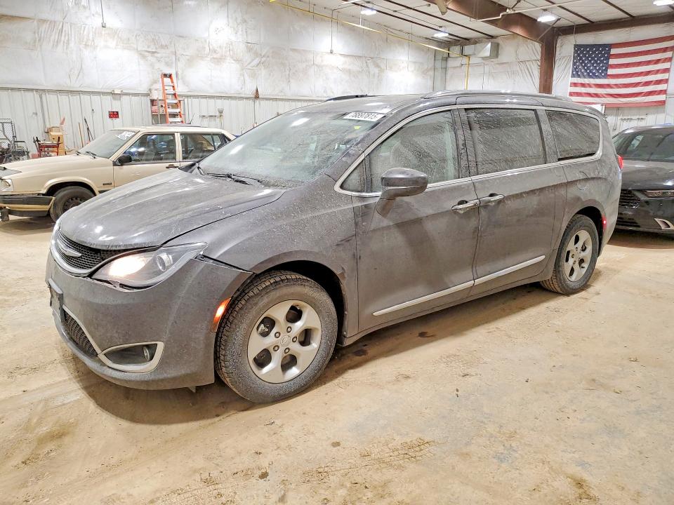 2017 CHRYSLER PACIFICA — VIN 2C4RC1EG8HR536979