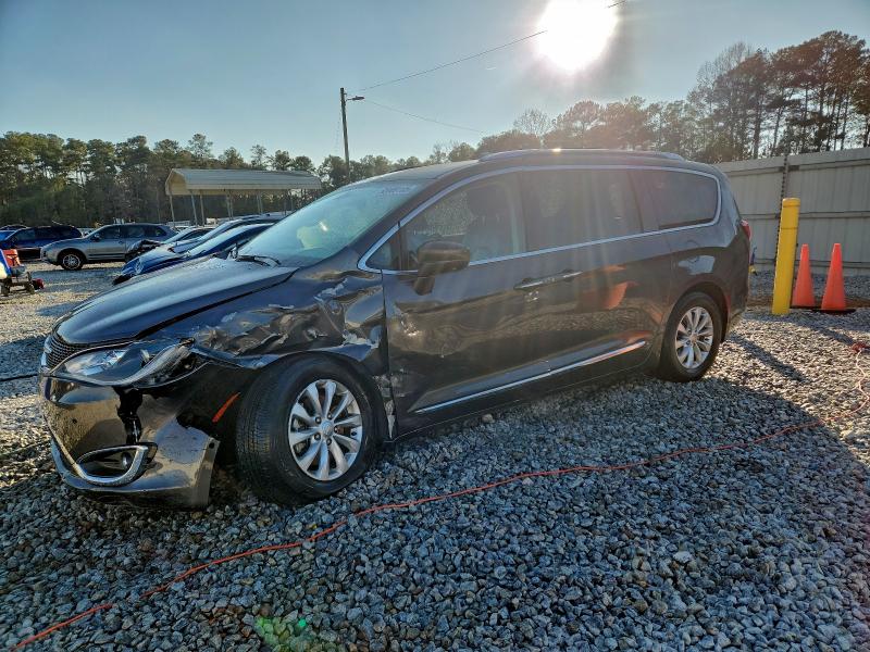 2018 CHRYSLER PACIFICA T — VIN 2C4RC1BG7JR100960
