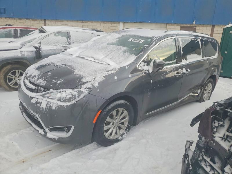 2018 CHRYSLER PACIFICA T — VIN 2C4RC1BG6JR114946