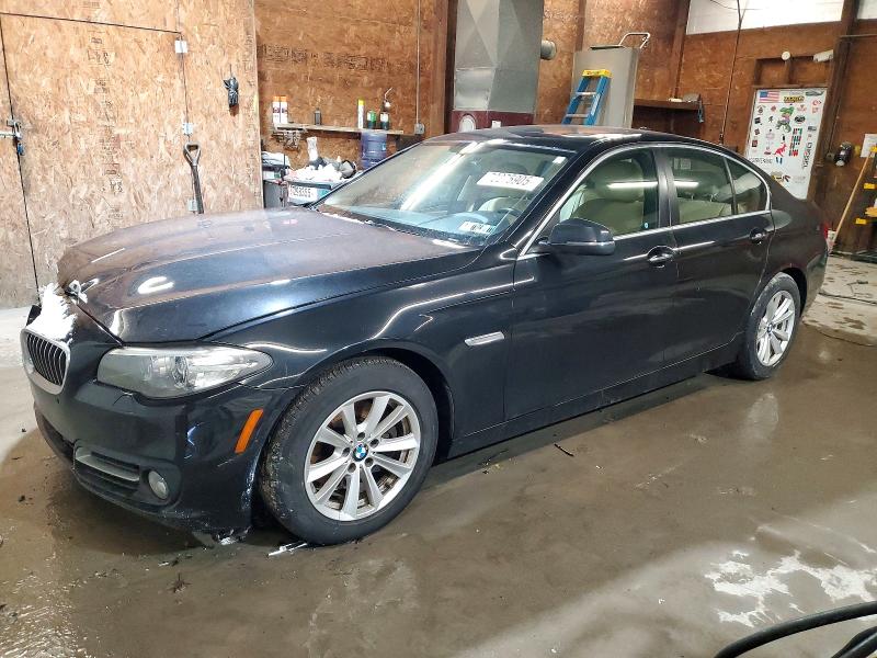 2016 BMW 528 XI — VIN WBA5A7C53GG643167
