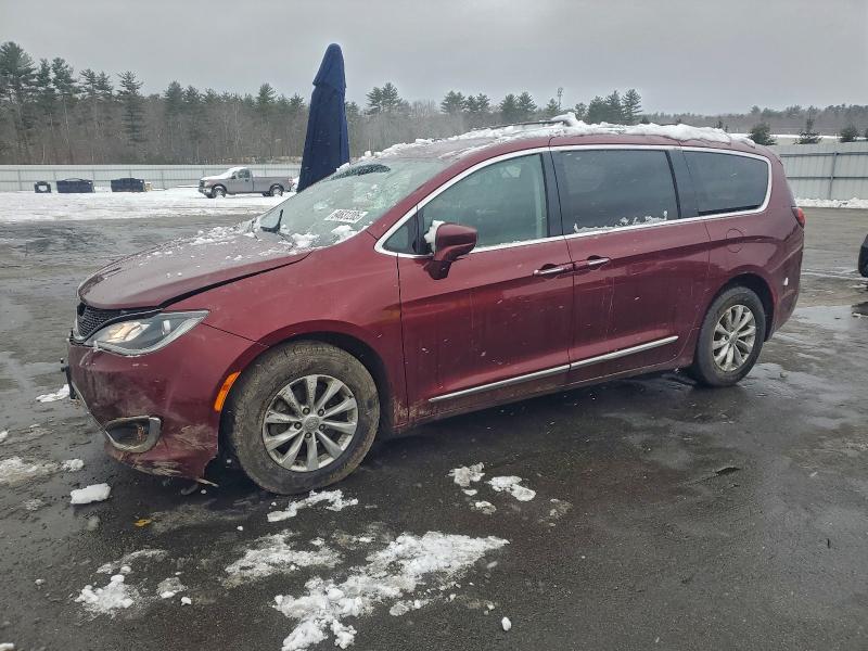 2019 CHRYSLER PACIFICA T — VIN 2C4RC1BG0KR554338