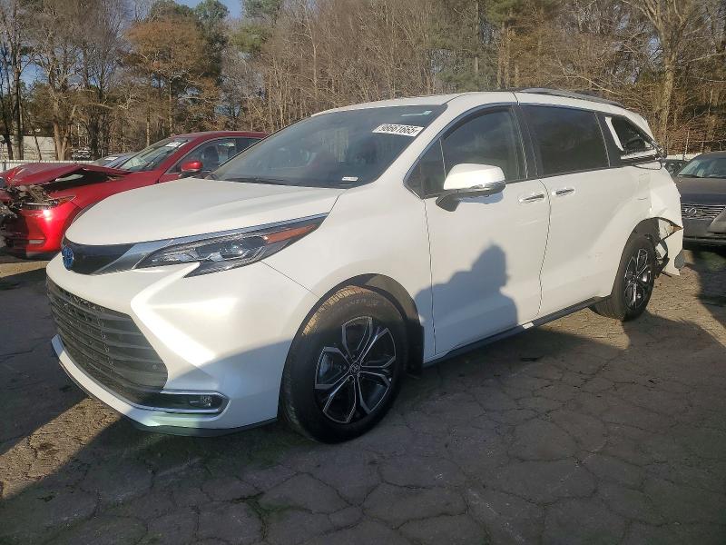 2025 TOYOTA SIENNA LIM — VIN 5TDESKFC2SS171877