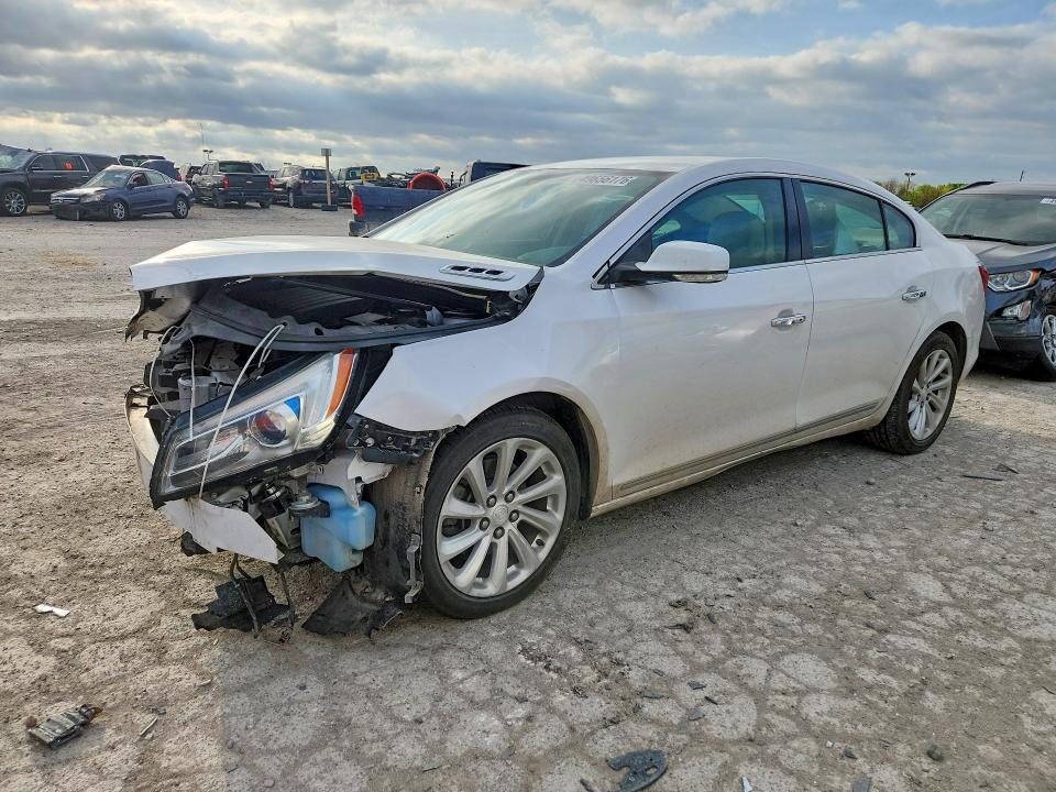 2015 BUICK LACROSSE — VIN 1G4GB5G32FF272251