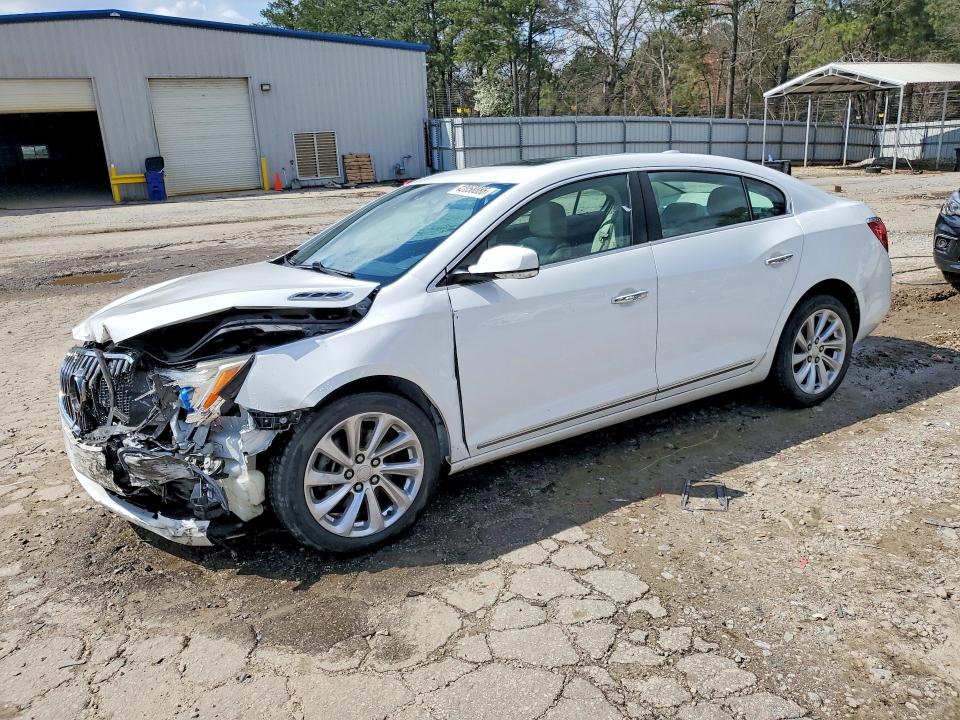 2016 BUICK LACROSSE — VIN 1G4GB5G36GF176883