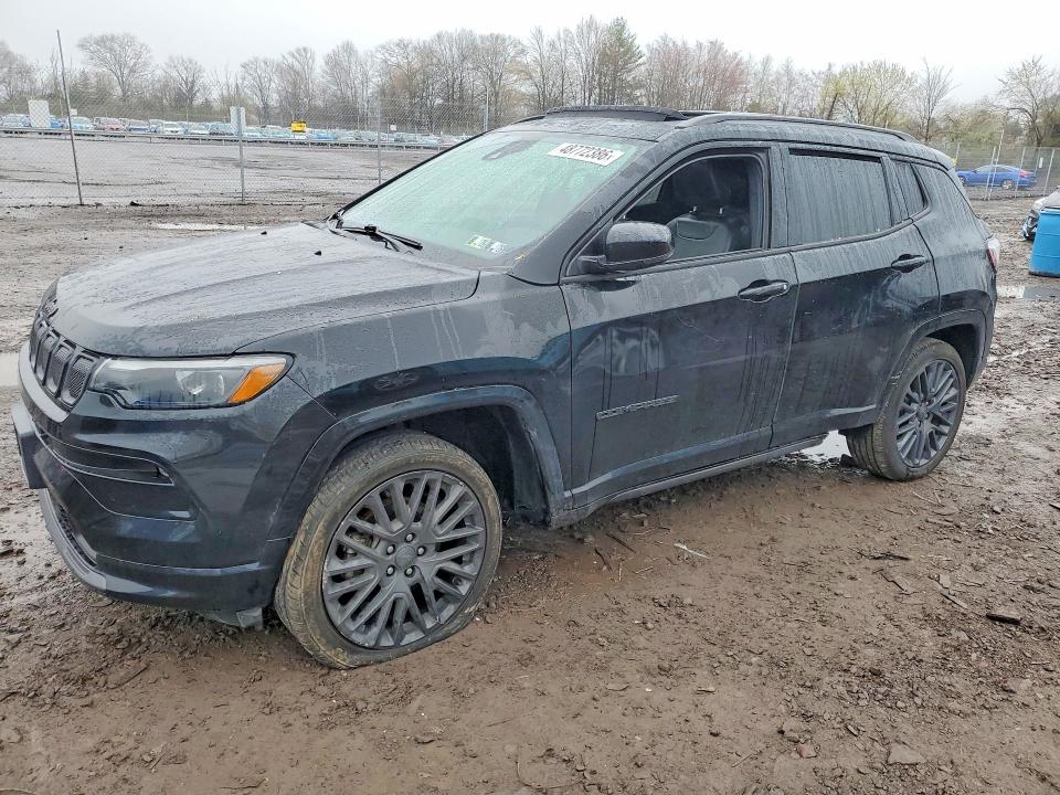 2022 JEEP COMPASS — VIN 3C4NJDCB9NT115715
