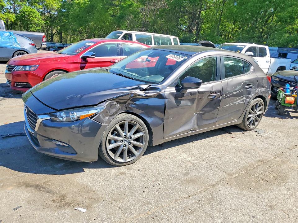 2018 MAZDA 3 — VIN 3MZBN1L32JM266590