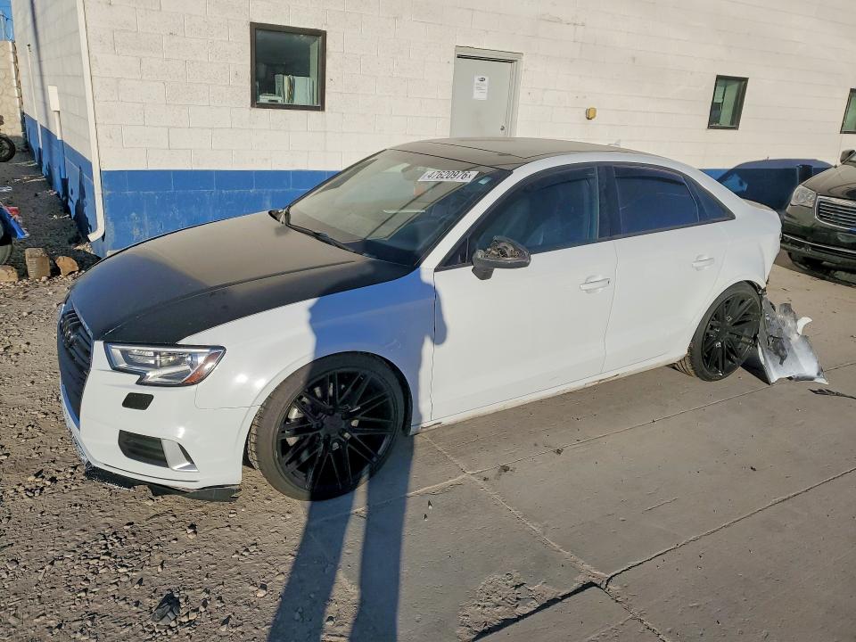 2018 AUDI A3 — VIN WAUB8GFF9J1032993