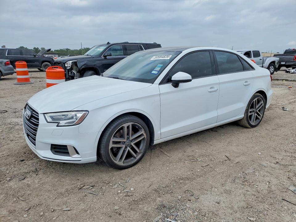 2018 AUDI A3 — VIN WAUAUGFF0J1016284