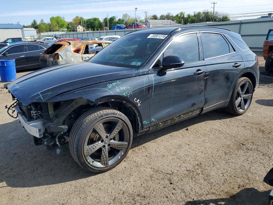 2022 GENESIS GV70 — VIN KMUMCDTC3NU024568