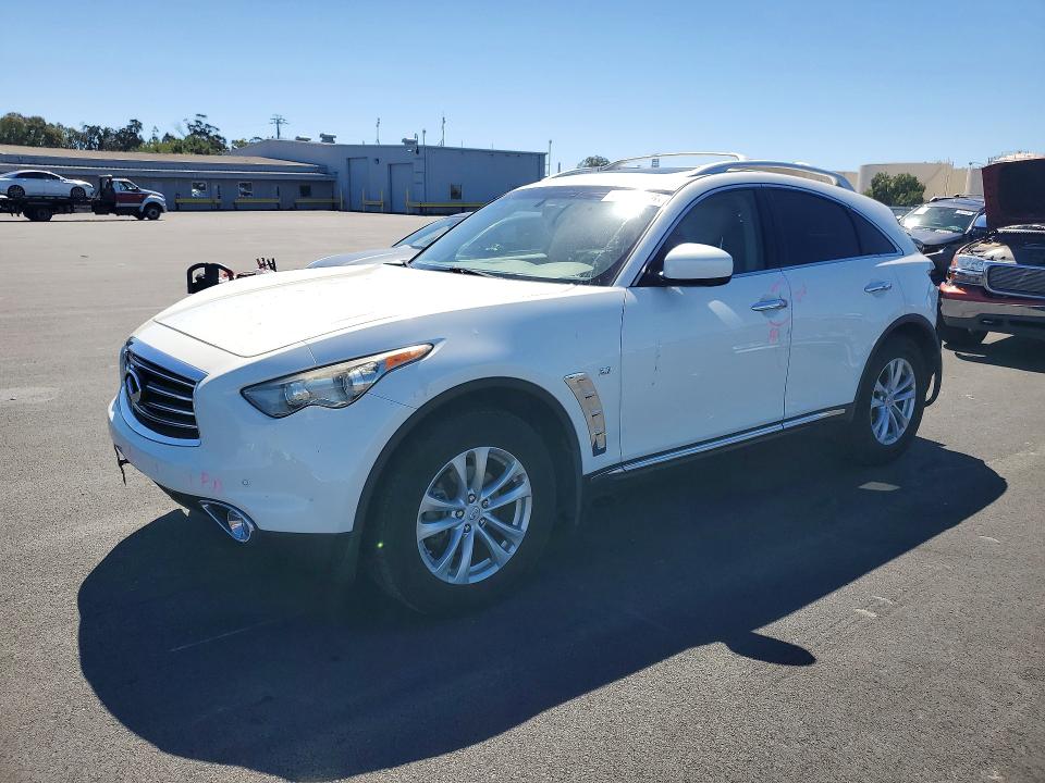 2015 INFINITI QX70 — VIN JN8CS1MW2FM482469