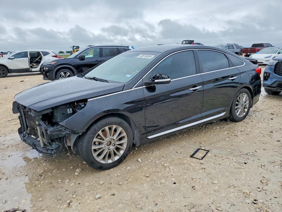 2015 HYUNDAI SONATA — VIN 5NPE34AF4FH233351