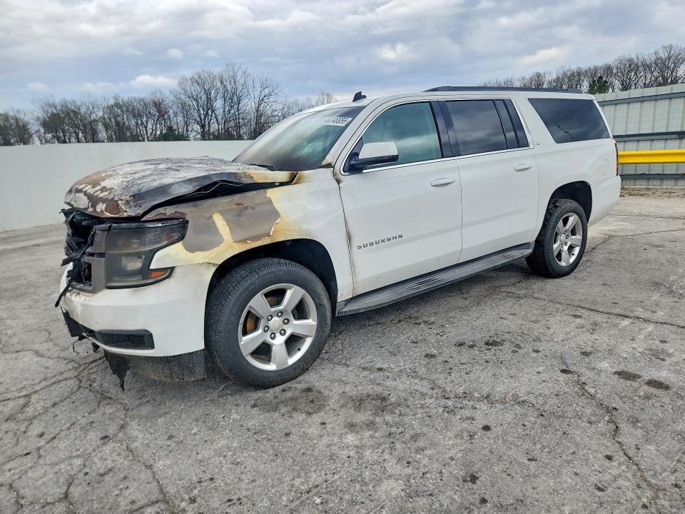 2015 CHEVROLET SUBURBAN — VIN 1GNSKJKC2FR149697