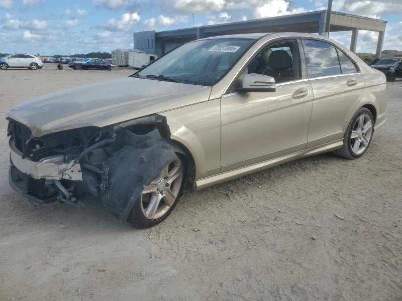 2010 MERCEDES-BENZ C 300 — VIN WDDGF5EB4AR098277