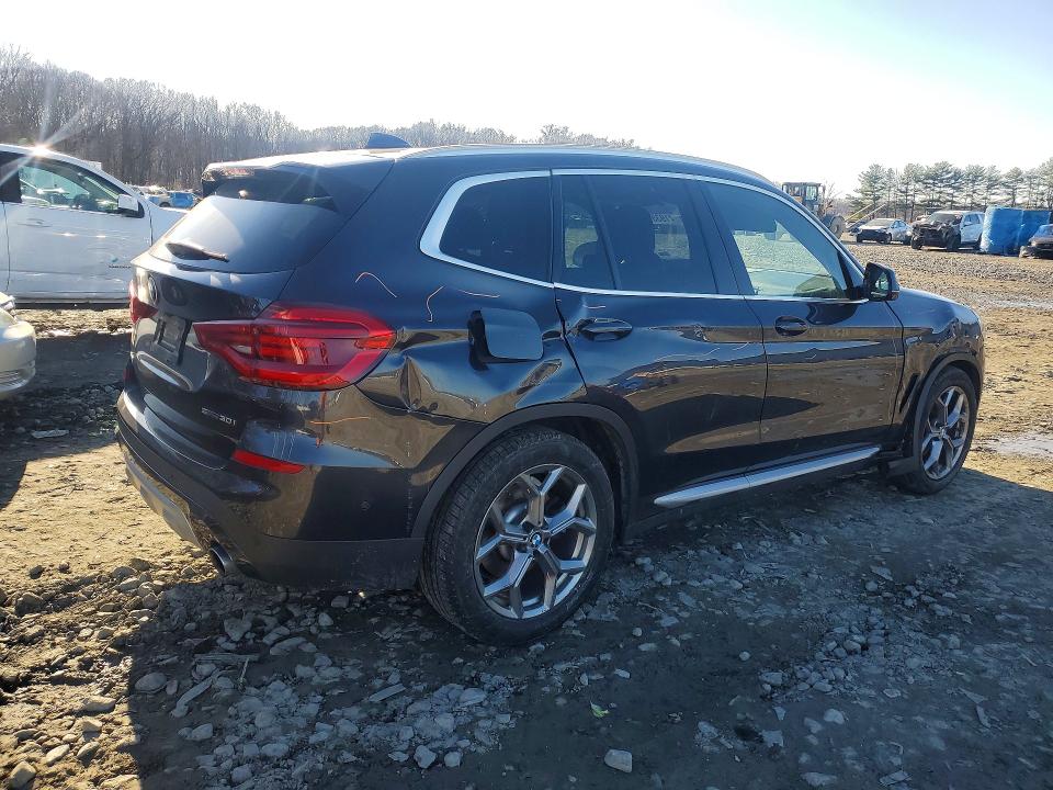 5UXTY3C02M9F00330