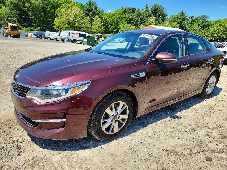 2016 KIA OPTIMA — VIN 5XXGT4L38GG020007