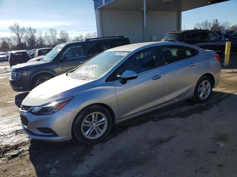 2018 CHEVROLET CRUZE LT — VIN 1G1BE5SM8J7160376