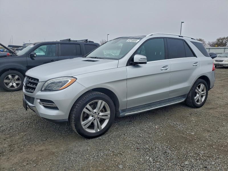 2015 MERCEDES-BENZ ML 350 4MA — VIN 4JGDA5HB8FA504487