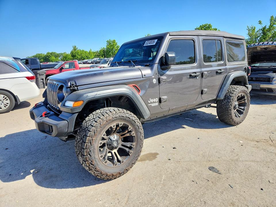 2018 JEEP WRANGLER UNLIMITED — VIN 1C4HJXDG4JW300056
