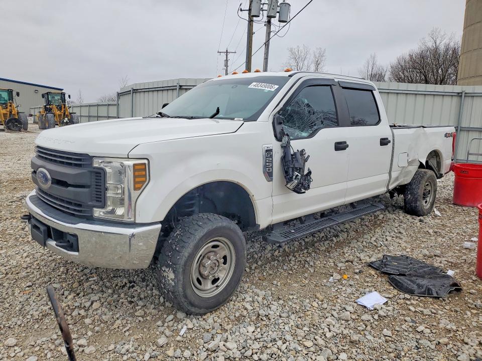 2019 FORD F 250 — VIN 1FT7W2B68KEC41465