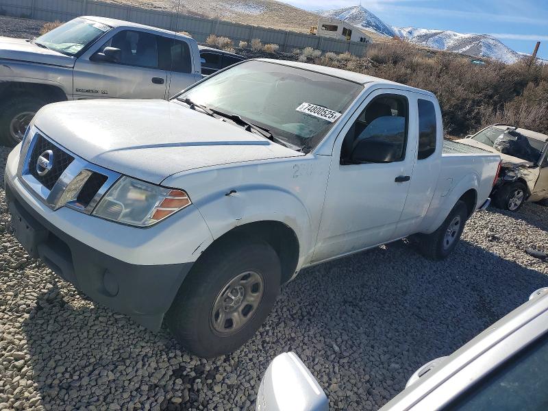 2015 NISSAN FRONTIER S — VIN 1N6BD0CT1FN759025