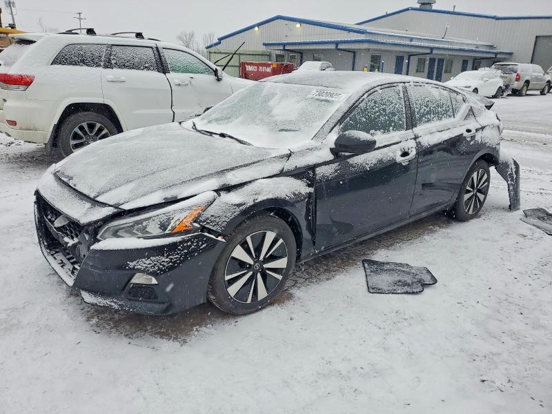 2021 NISSAN ALTIMA SV — VIN 1N4BL4DV0MN417579