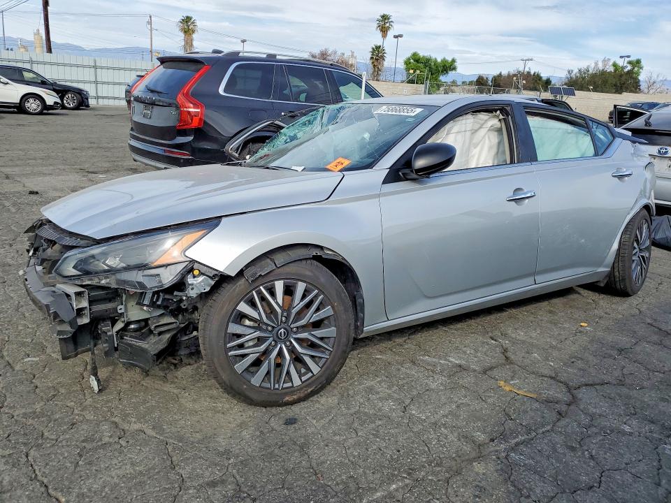 2024 NISSAN ALTIMA SV — VIN 1N4BL4DV9RN375291