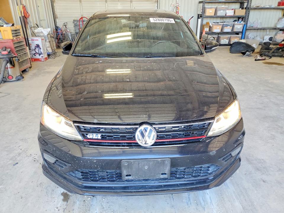 3VW4T7AJ9HM261142