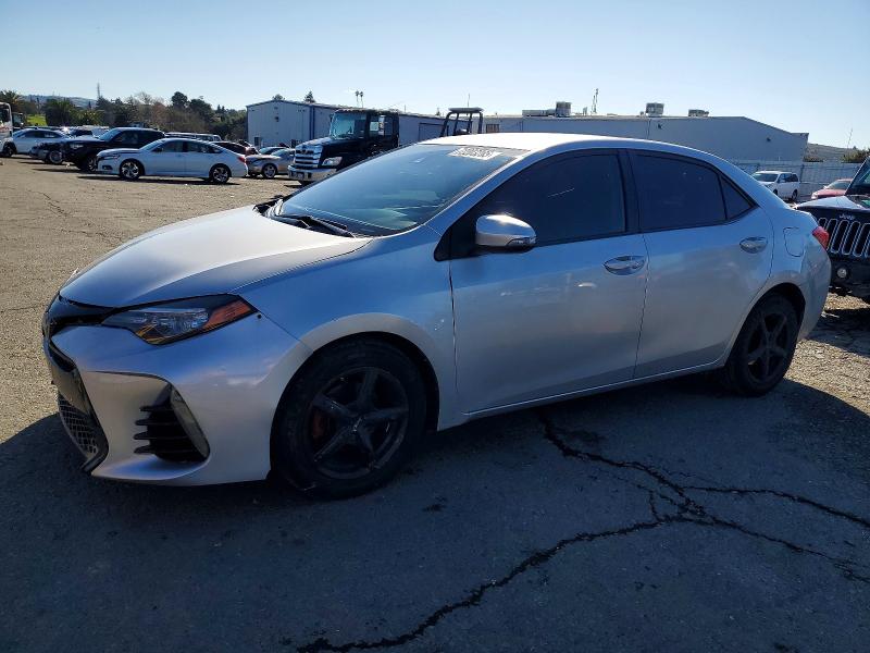 2018 TOYOTA COROLLA L — VIN 2T1BURHE3JC023815