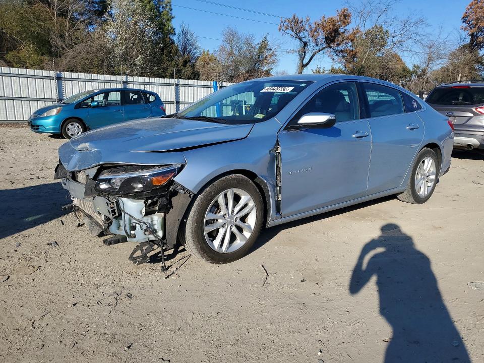 2018 CHEVROLET MALIBU — VIN 1G1ZD5ST0JF213070