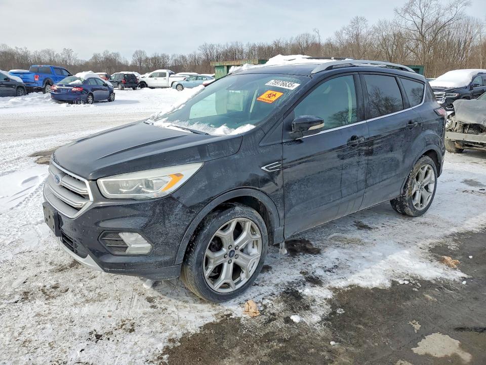 2017 FORD ESCAPE — VIN 1FMCU9JD4HUA31906