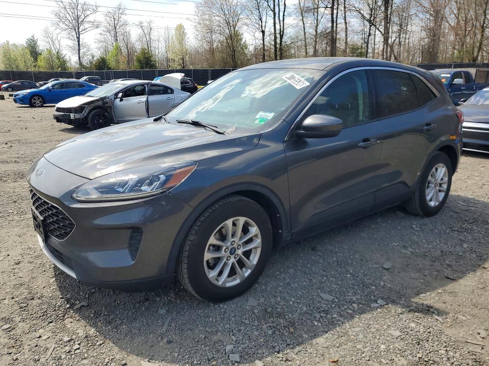 2020 FORD ESCAPE — VIN 1FMCU0G62LUB84085