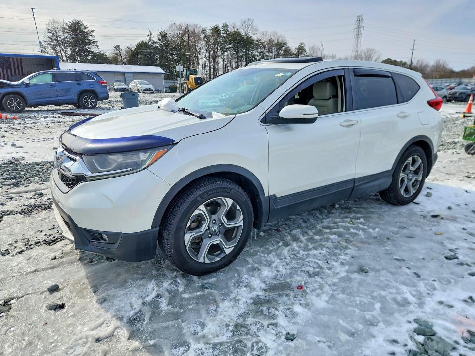 2018 HONDA CR-V — VIN 2HKRW1H53JH507023