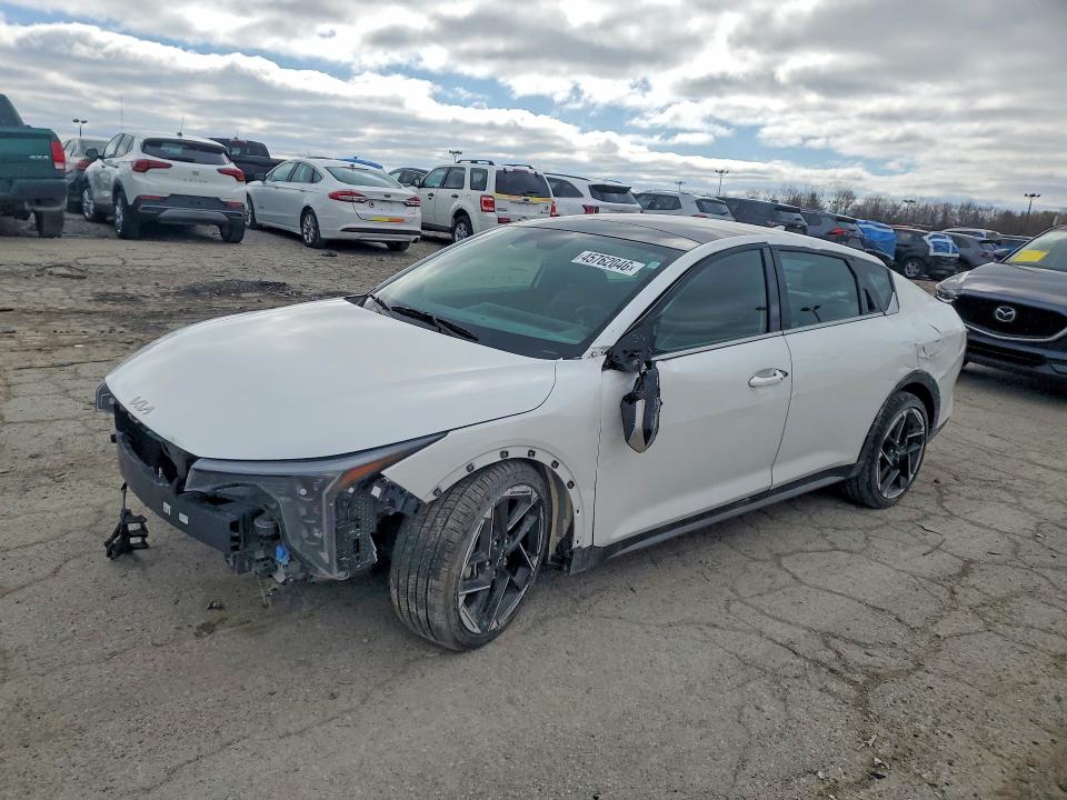 2025 KIA K4 — VIN 3KPFW4DE5SE083697
