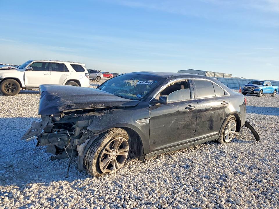 2016 FORD TAURUS — VIN 1FAHP2E8XGG141271