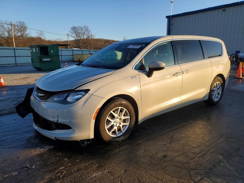 2017 CHRYSLER PACIFICA T — VIN 2C4RC1DG0HR584381