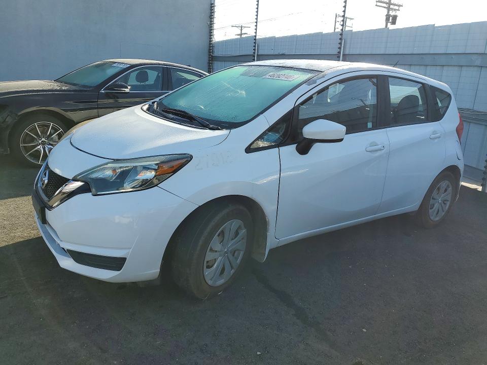 2018 NISSAN VERSA NOTE — VIN 3N1CE2CPXJL359169
